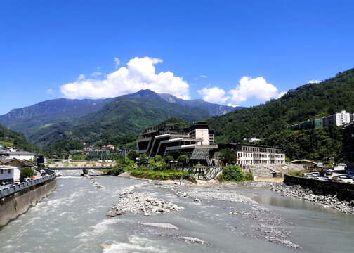 汶川三江风光