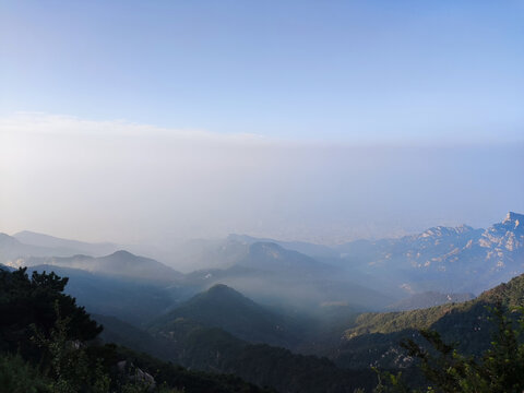 山东泰山山峰