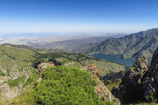 新疆天山天池风景