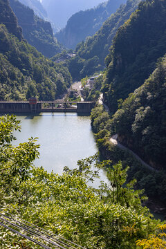 高山峡谷