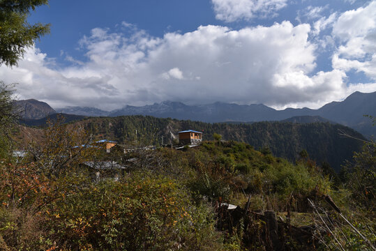 吉普峡谷西藏
