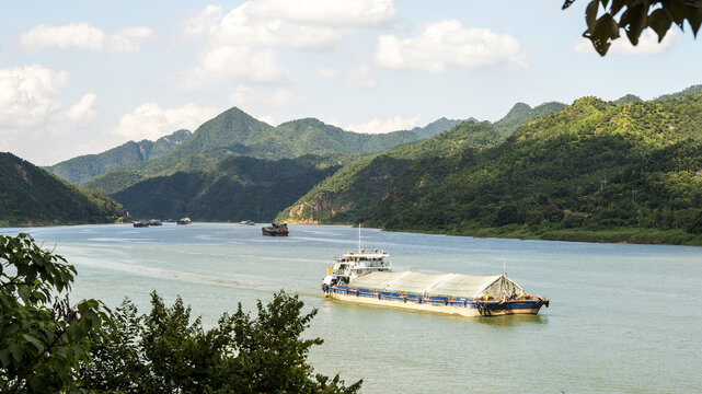 广东肇庆羚羊峡古栈道风景区