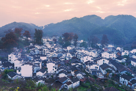 婺源县石城古村落和山区风光