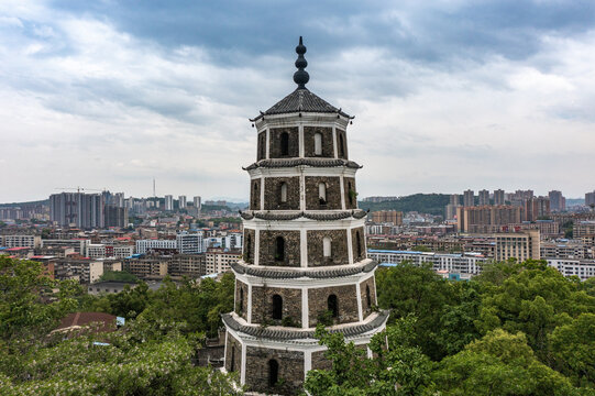 航拍湖南邵阳市双清区东塔