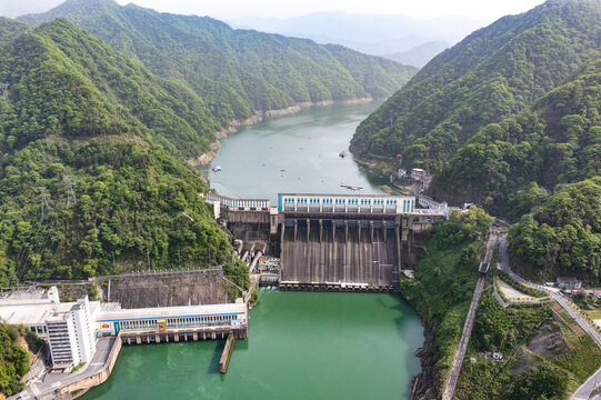 航拍湖南益阳安化县柘溪水库