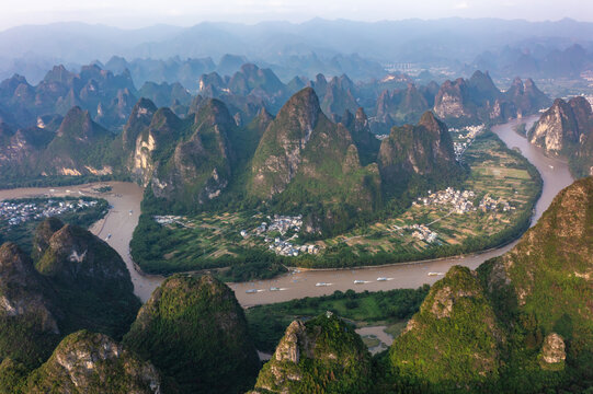 航拍广西桂林阳朔桂林山水