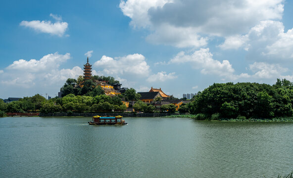 镇江金山寺