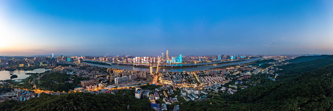 航拍湖南长沙岳麓区城市夜景