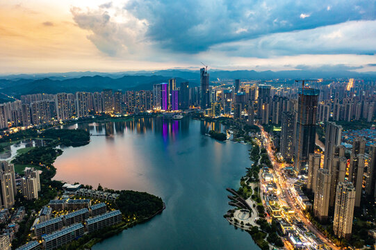 航拍湖南长沙梅溪湖夜景