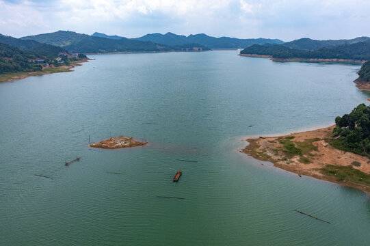 航拍湖南长沙浏阳清江水库