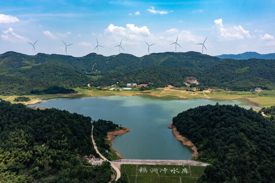 航拍湖南长沙宁乡洞冲水库