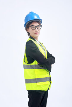 安全帽的中年女性工程师形象