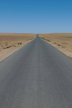 无人区沙漠公路