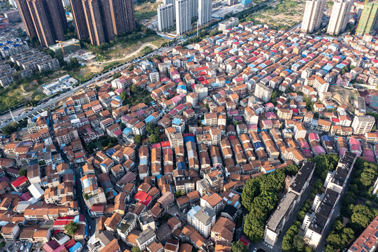 航拍湖南岳阳市城市景观