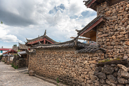 丽江玉湖村建筑风光