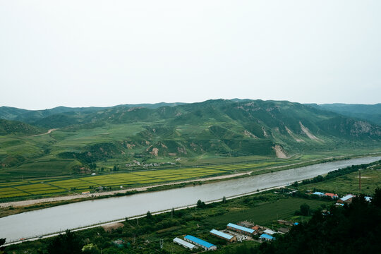 壮美河山