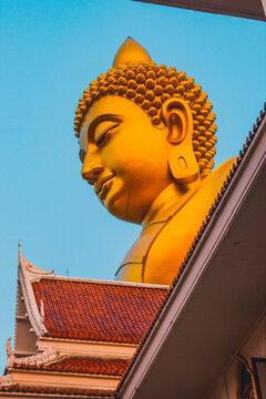 泰国水门寺大佛