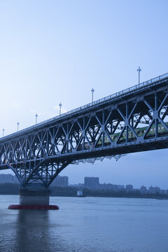 南京长江大桥火车经过