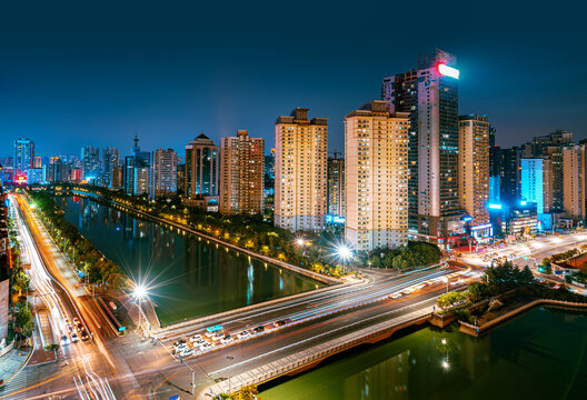 江西南昌现代城市夜景