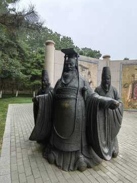 蜀主刘备雕像