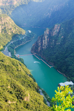 宝泉大峡谷