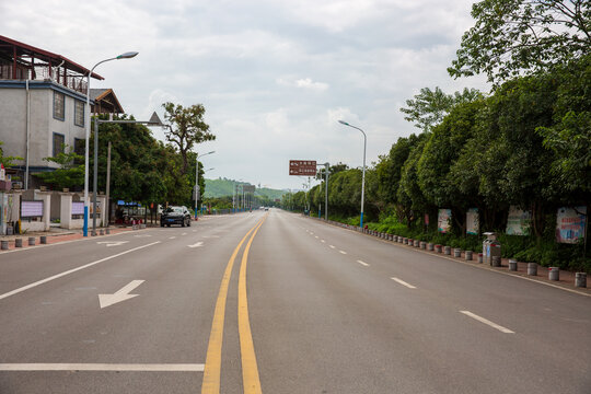 广西柳州环江村公路