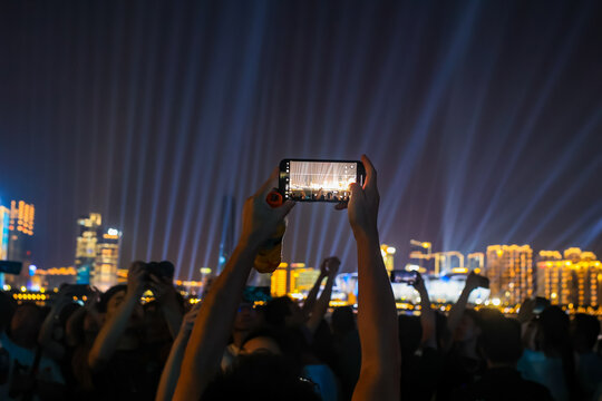 杭州钱江新城灯光秀夜景