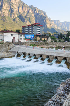 陵川古石叠溪峡