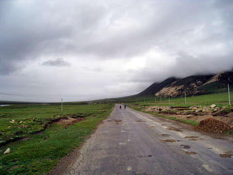 318川藏线公路风光