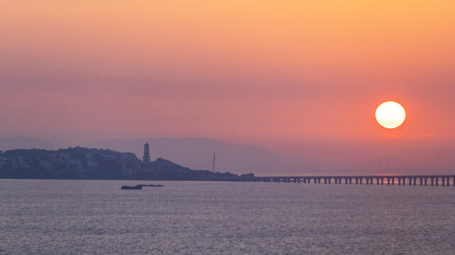 苏州日出太湖大桥