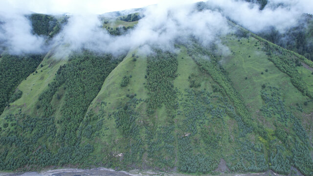 川西河谷