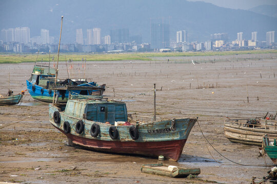 福建霞浦斑驳的渔船
