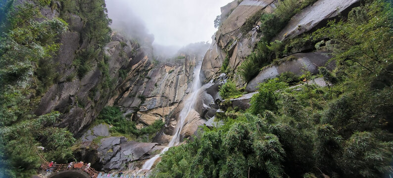 卡定沟山水