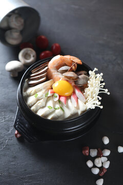 韩式海鲜嫩豆腐汤