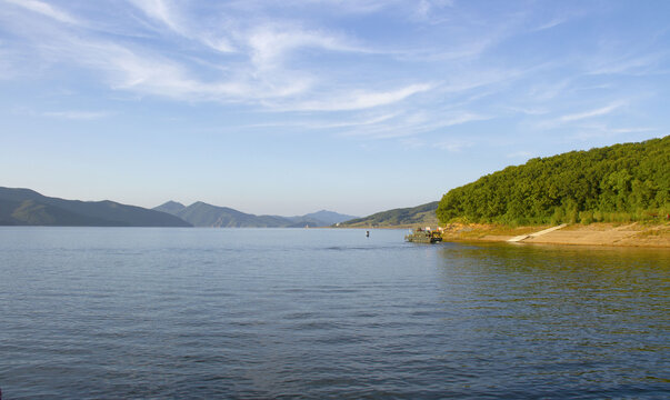 松花湖景色怡人