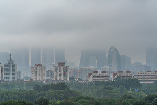 北京国贸cbd地标建筑云雾