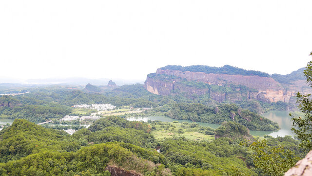 韶关丹霞山山顶风光