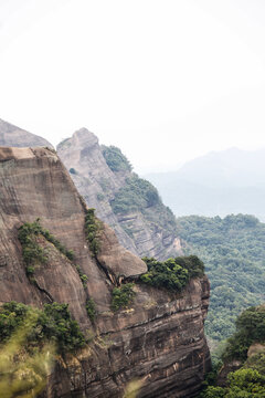 韶关丹霞山山顶风光