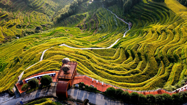 农业山水世界灌溉紫鹊界秋景