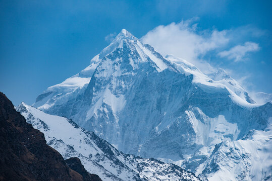 天山