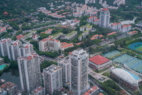 航拍厦门大学厦大城市风光