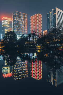 柳州河东新区地标建筑夜景