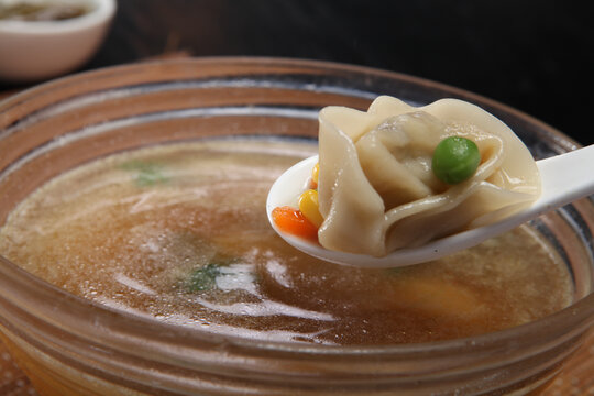 三鲜馄饨