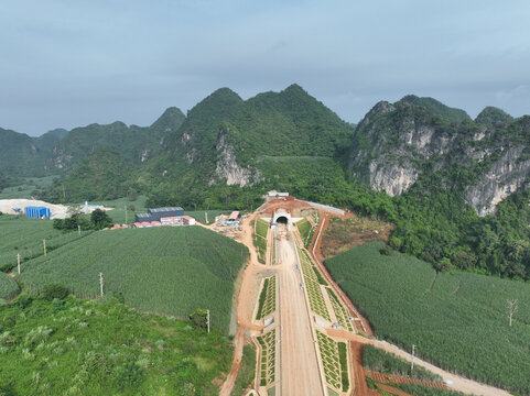 崇左凭祥高速铁路建设