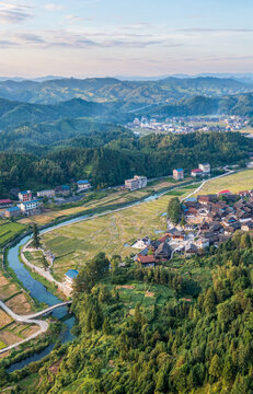 航拍农村乡村山村稻田美丽景象