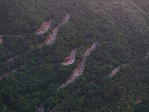 河南新乡市万仙山郭亮村