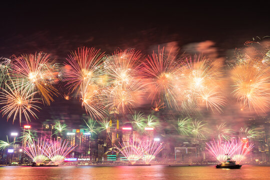 香港维多利亚港烟花汇演