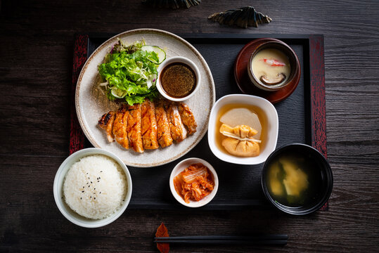 照烧鸡排定食