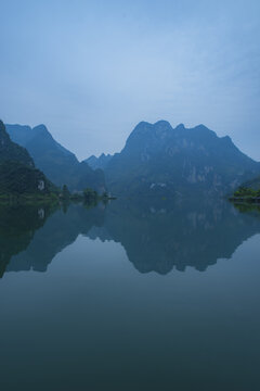 自然山水风景倒影