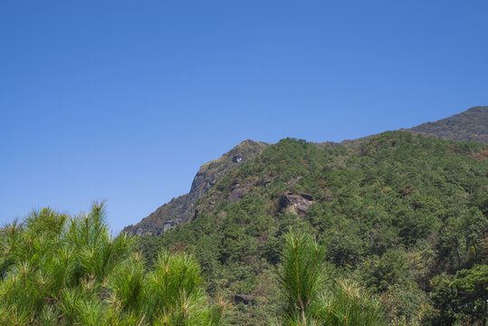 高山大山植被蓝天